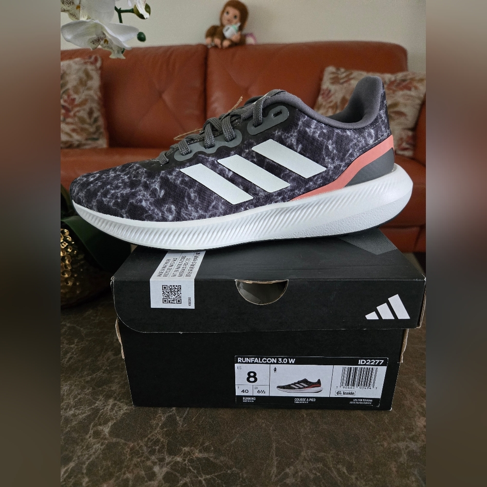 Adidas Women's Gray and White Running Shoes - Picture 2 of 5